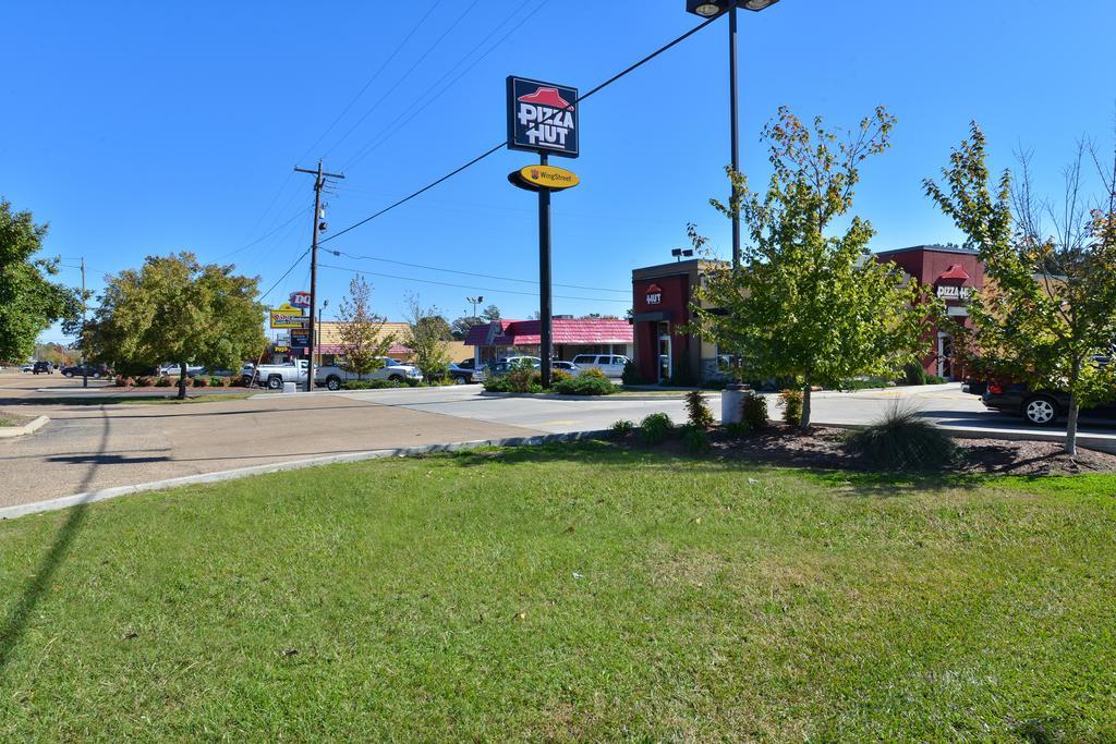 Americas Best Value Inn - Brookhaven Exteriér fotografie